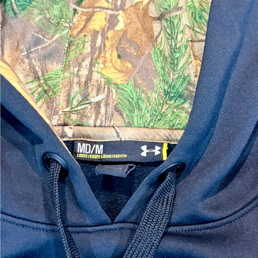 Men’s Under Armour Hoodie, Size M, Loose Fit, Black/Camo Roger’s Sporting Goods - Picture 7 of 7